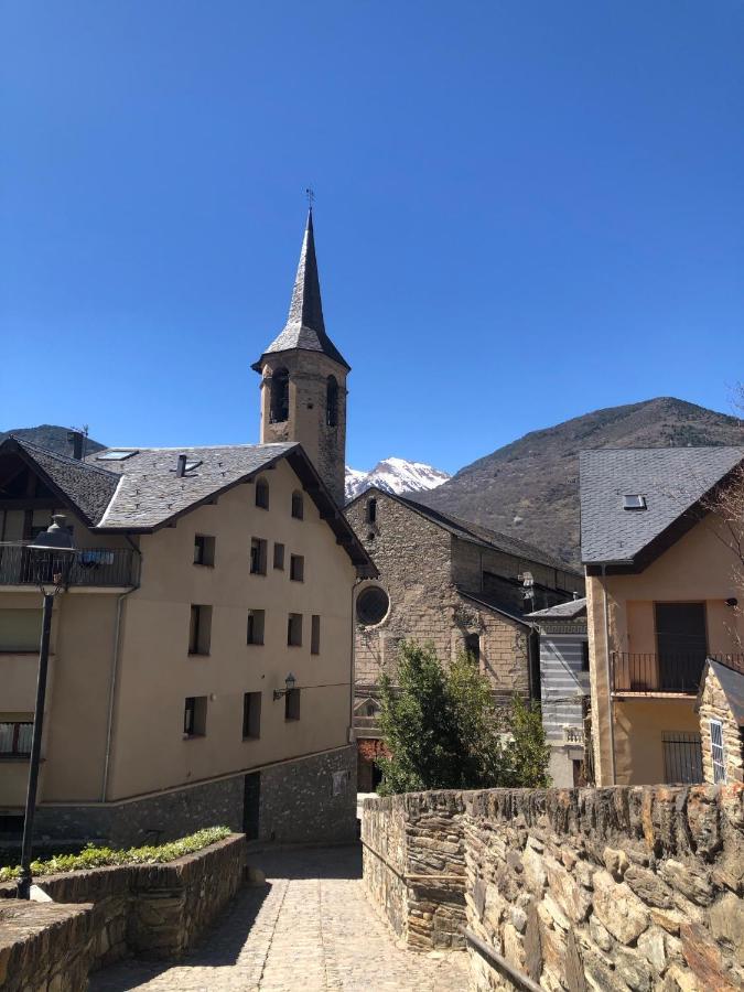 Cal Roger D'Esterri Esterri d'Àneu Exteriér fotografie